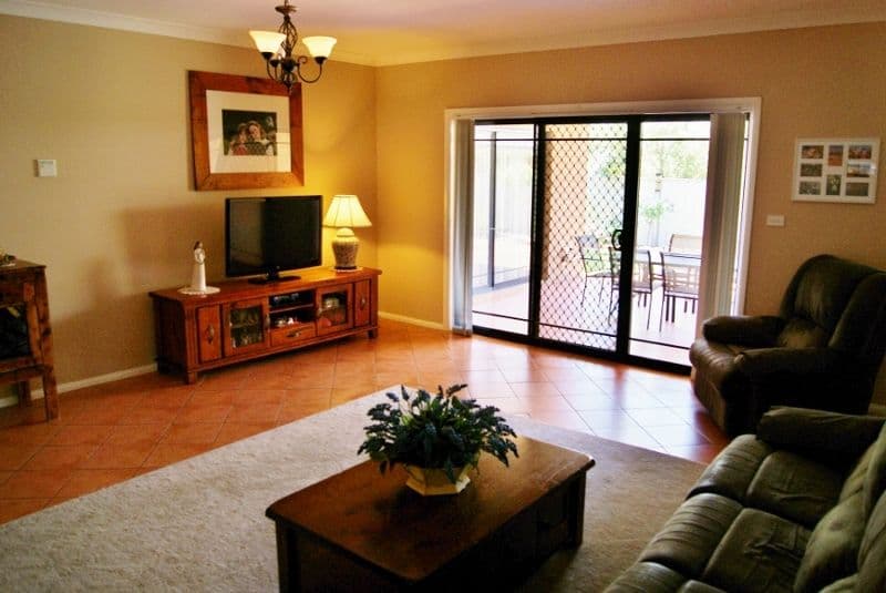 41 Petticoat Lane, YOUNG NSW 2594, Young - Thumbnail 5