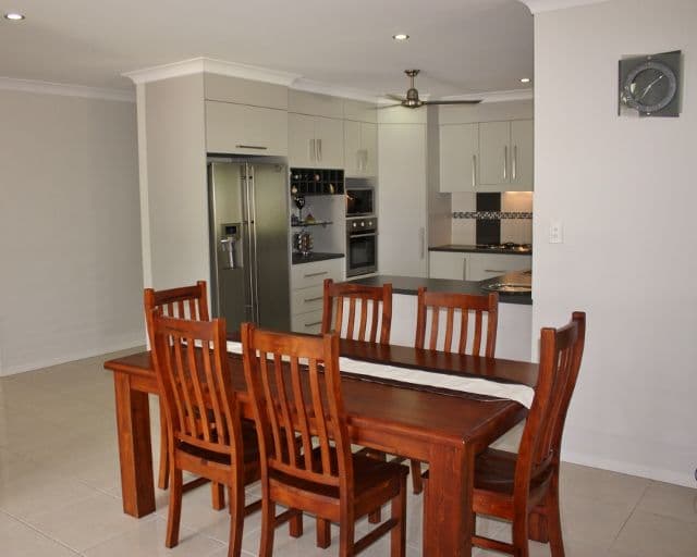 12 Kingsley Close, WHITE ROCK QLD 4868, White Rock - Thumbnail 6