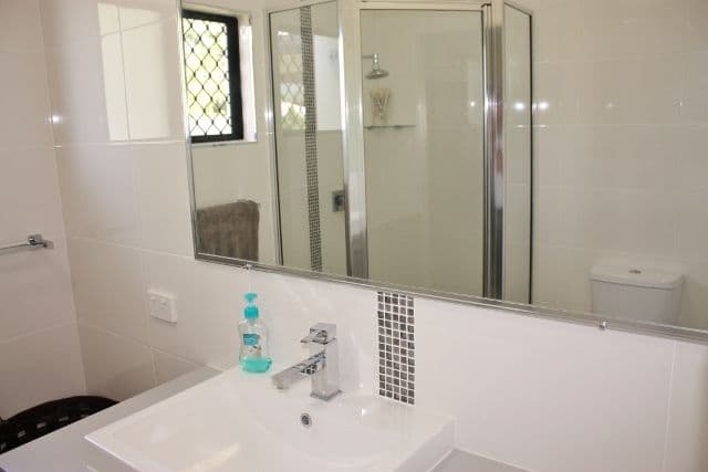 12 Kingsley Close, WHITE ROCK QLD 4868, White Rock - Thumbnail 8