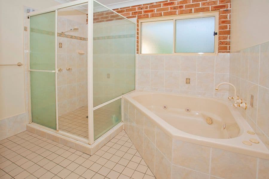 1 Spring Creek Drive, KIAMA NSW 2533, Kiama - Thumbnail 3