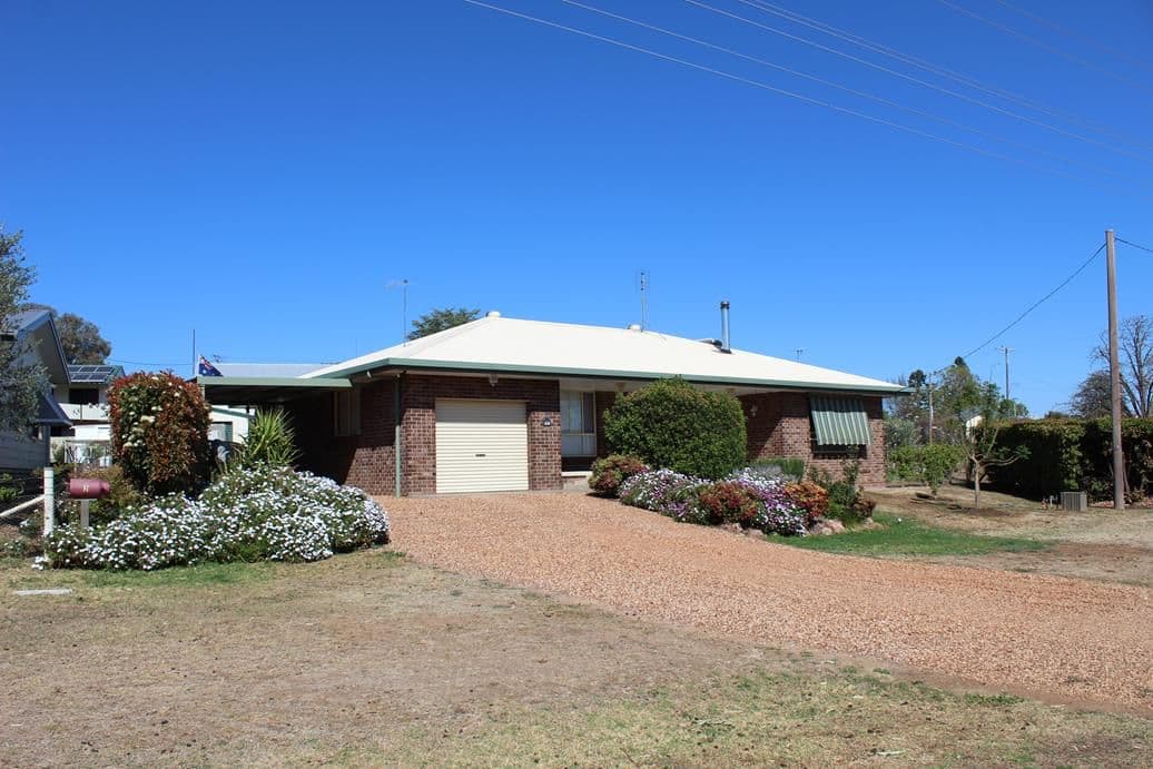 2 Spring Street, Bingara NSW 2404, Bingara - Image 1