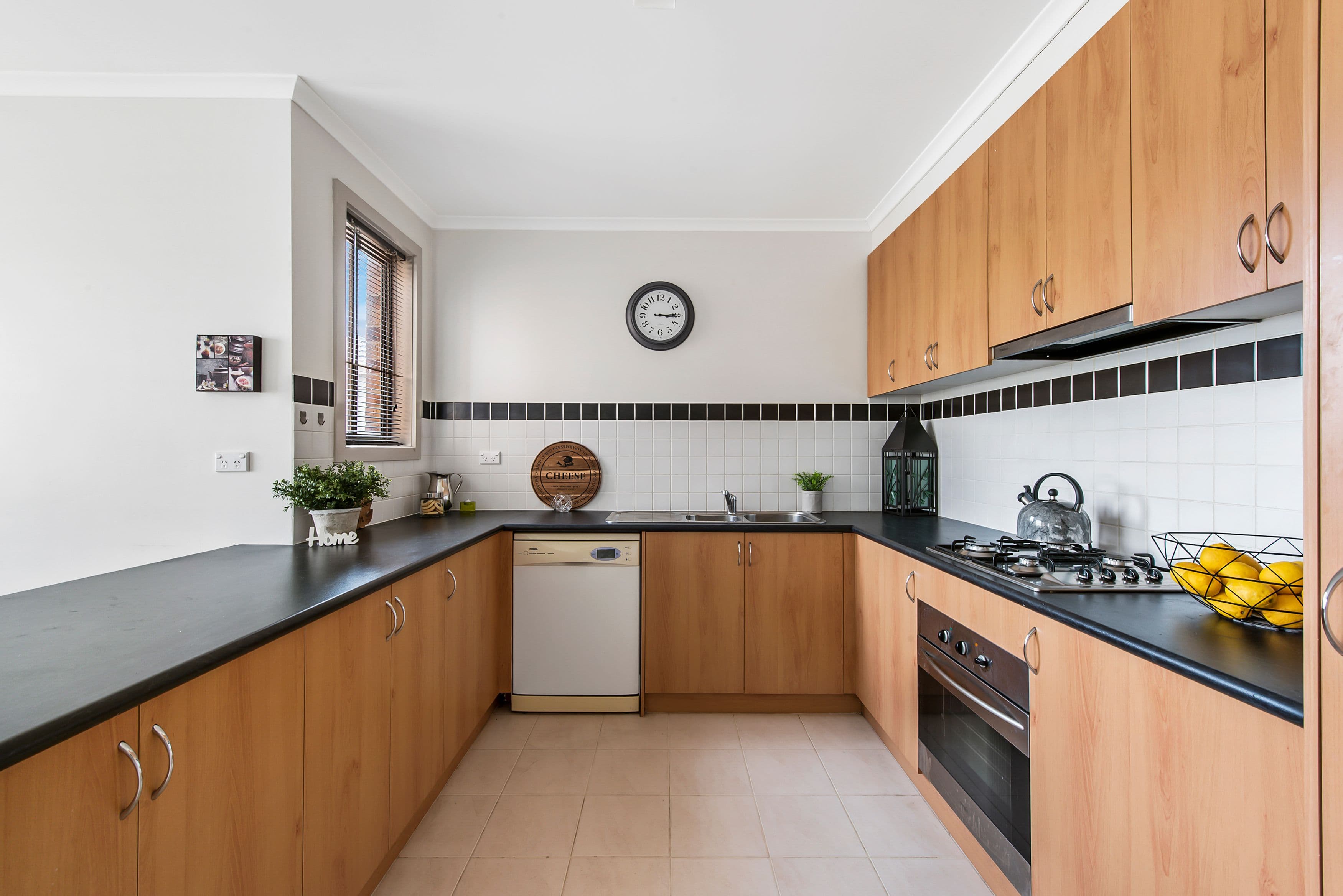 53 Victoria Road, Sydenham VIC 3037, Sydenham - Thumbnail 3