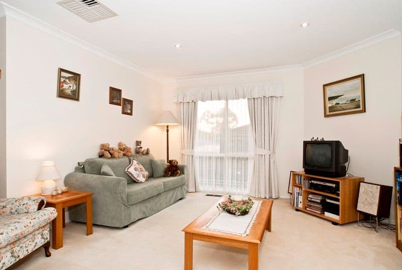 14 Mirabel Avenue, RINGWOOD EAST VIC 3135, Ringwood East - Thumbnail 3