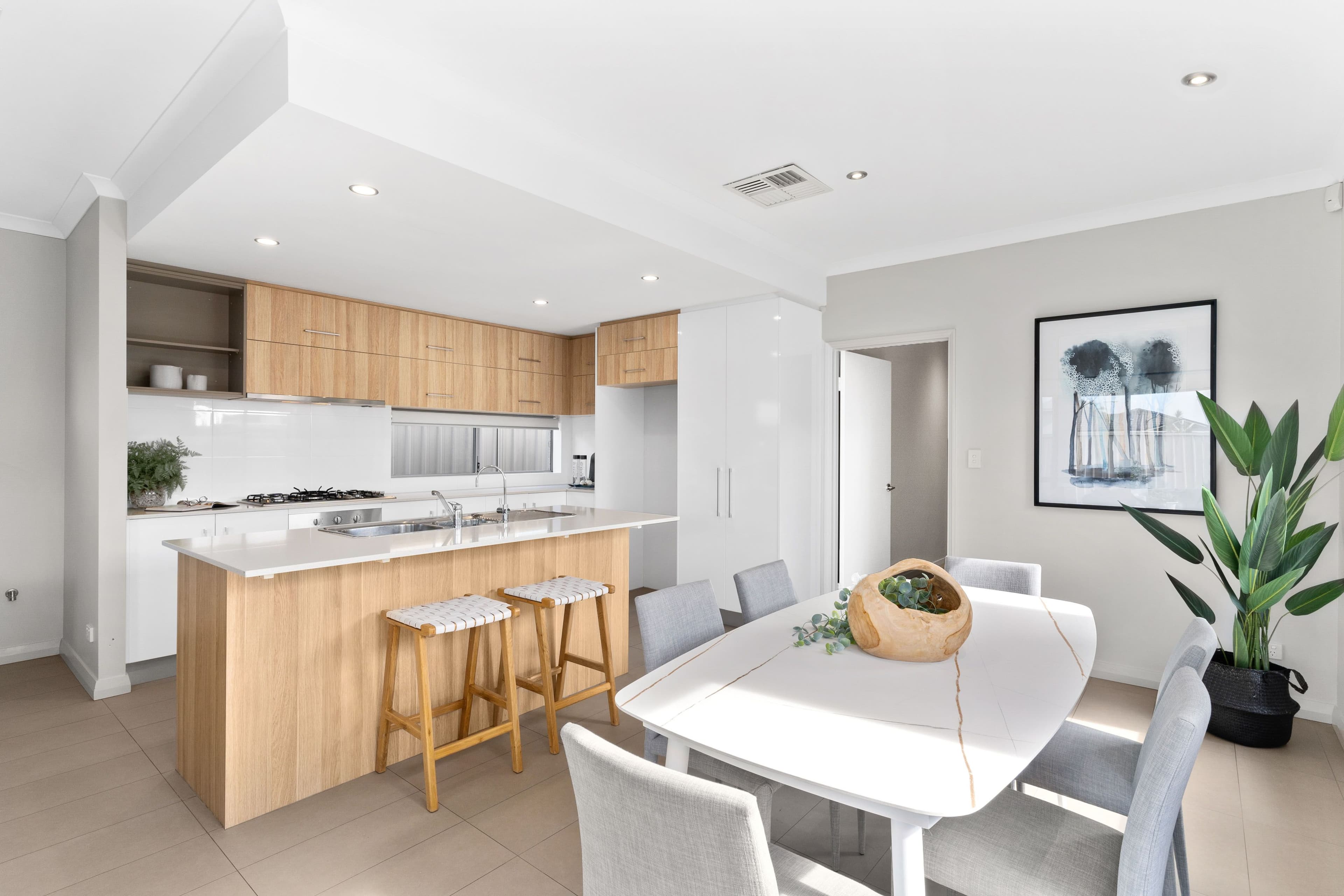 4/235 Princes Way, Drouin VIC 3818, Drouin - Image 1