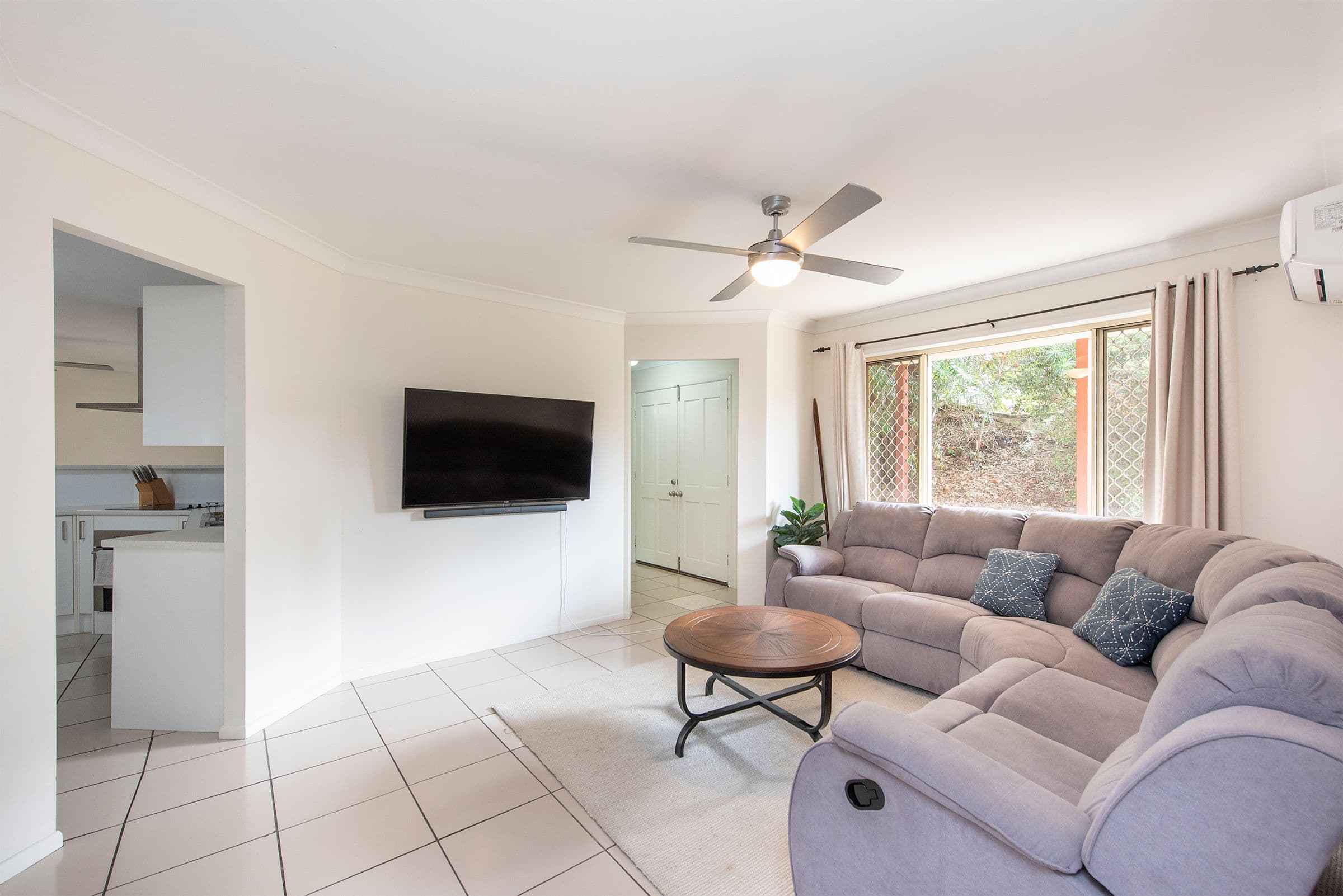 72 Donna Avenue, Rochedale South QLD 4123, Rochedale South - Thumbnail 3