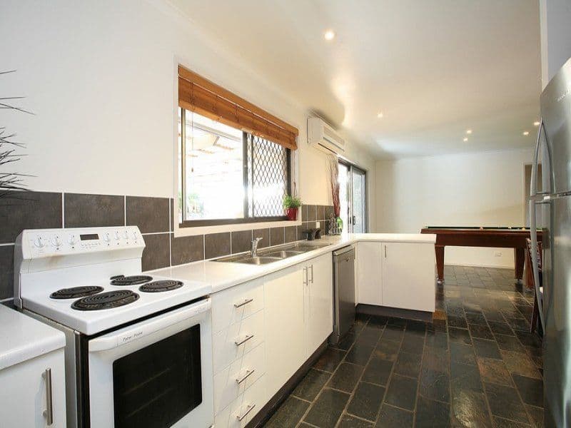 6 Mulla Close, RIVERHILLS QLD 4074, Riverhills - Thumbnail 8
