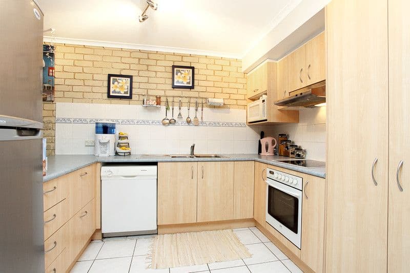 Unit 2 11 William Street,, CALOUNDRA QLD 4551, Caloundra - Thumbnail 4