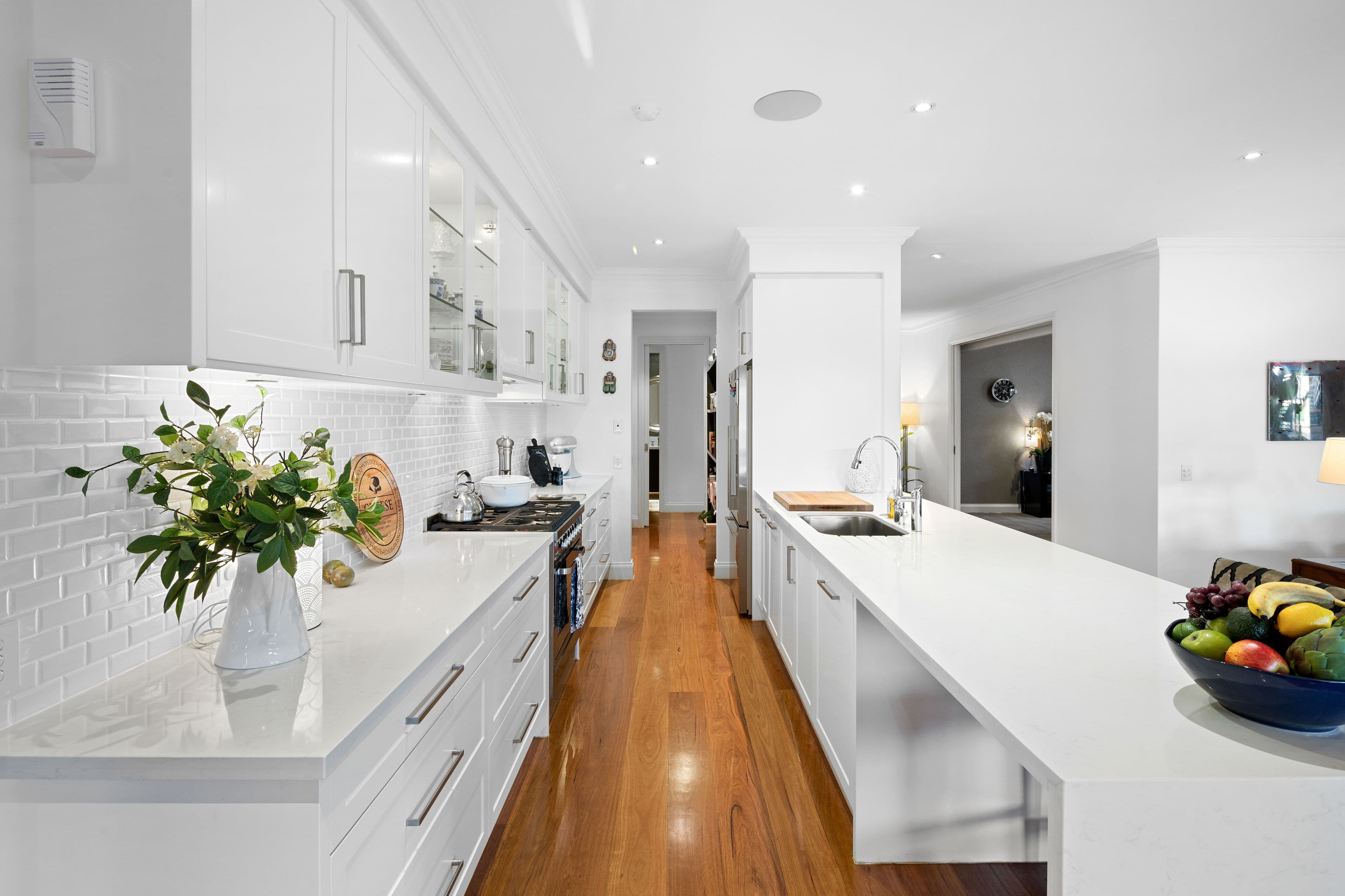 2277 Banksia Lakes Drive, Sanctuary Cove QLD 4212, Sanctuary Cove - Thumbnail 4