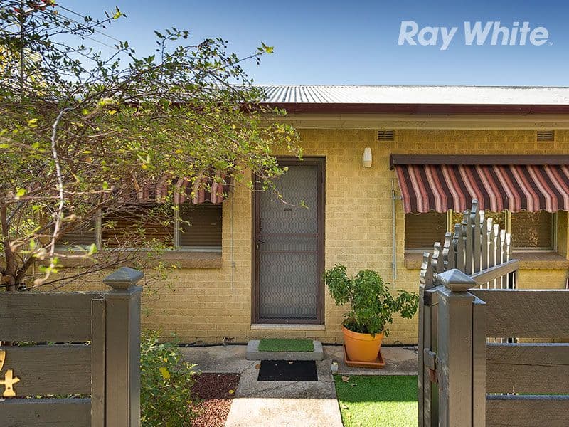 610 Stanley Street, Albury NSW 2640, Albury - Image 1