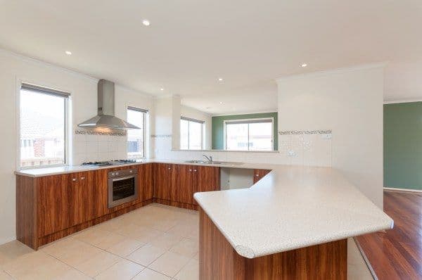8 Strathallan Grove, CRAIGIEBURN VIC 3064, Craigieburn - Thumbnail 3