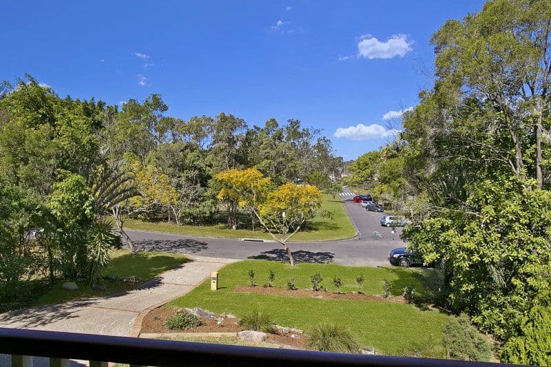 11 Mactier Street, FIG TREE POCKET QLD 4069, Fig Tree Pocket - Thumbnail 2