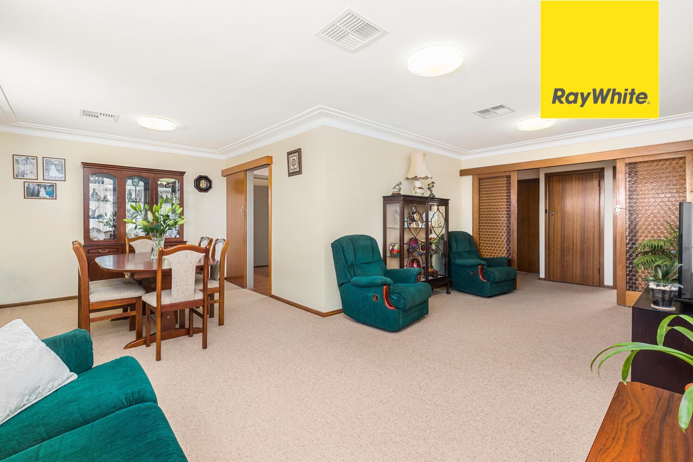 63 Pennant Parade, Epping - Thumbnail 2