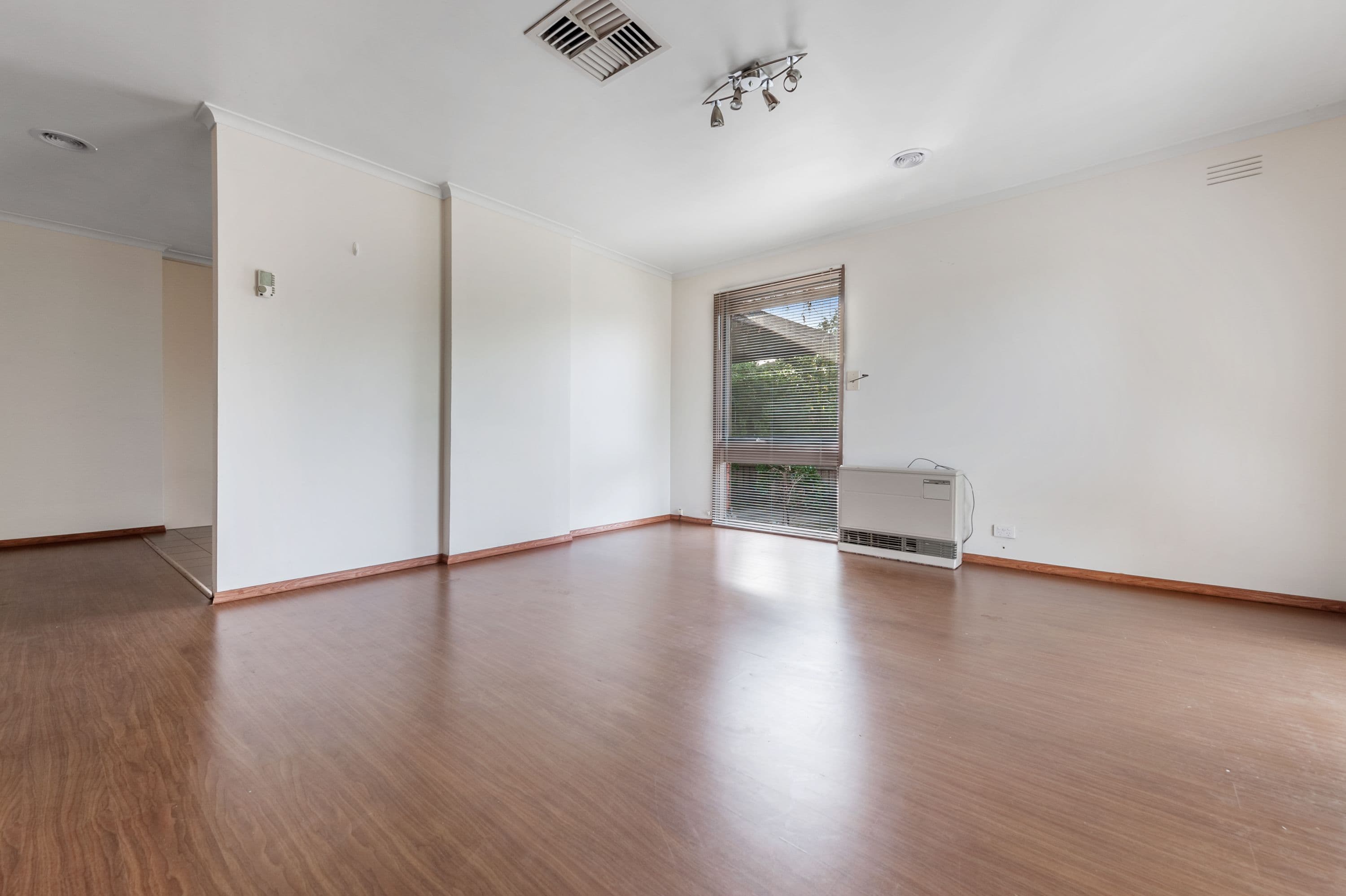 205 Station Road, Melton VIC 3337, Melton - Thumbnail 2