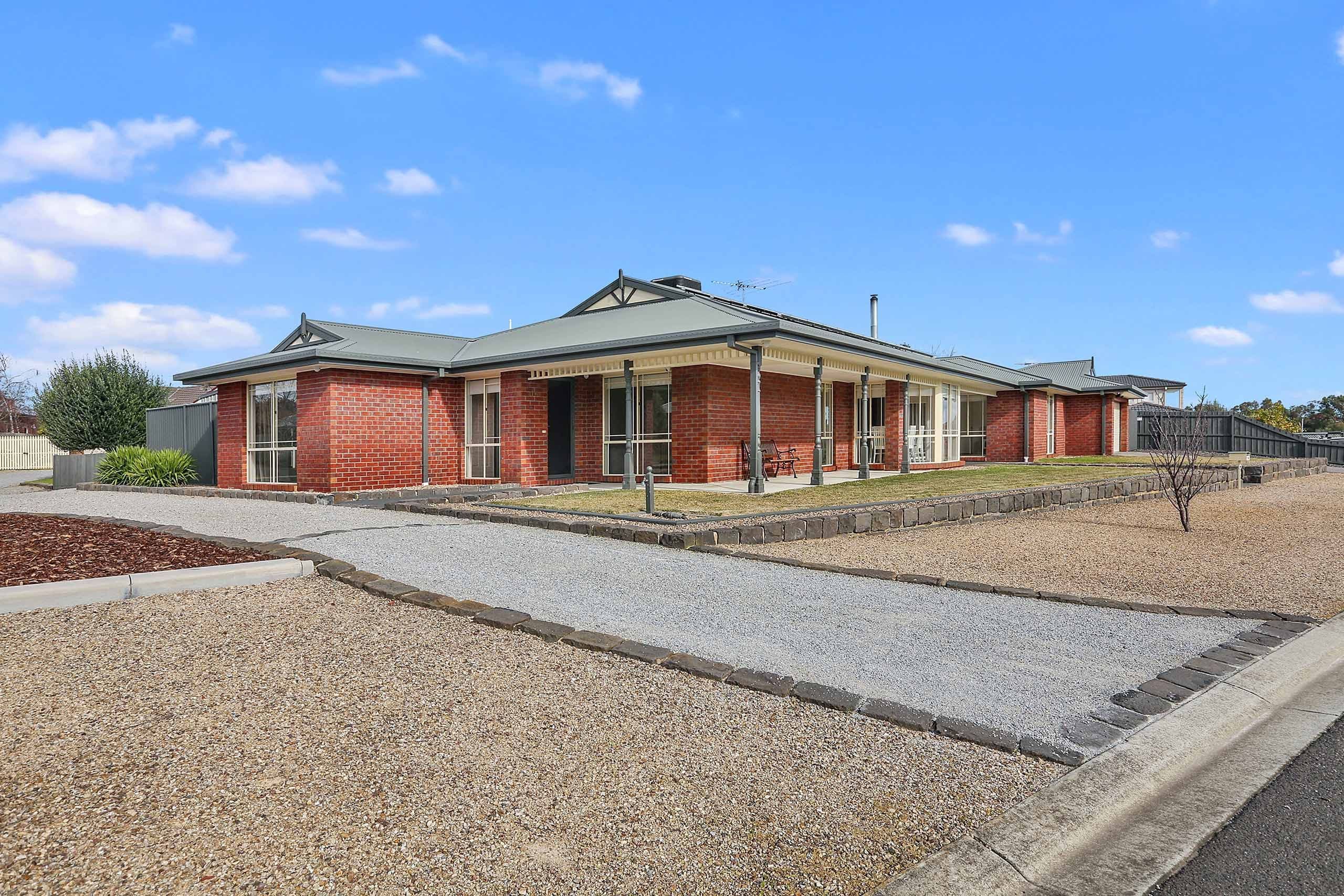 16-17 Mungari Court, Lara VIC 3212, Lara - Image 1