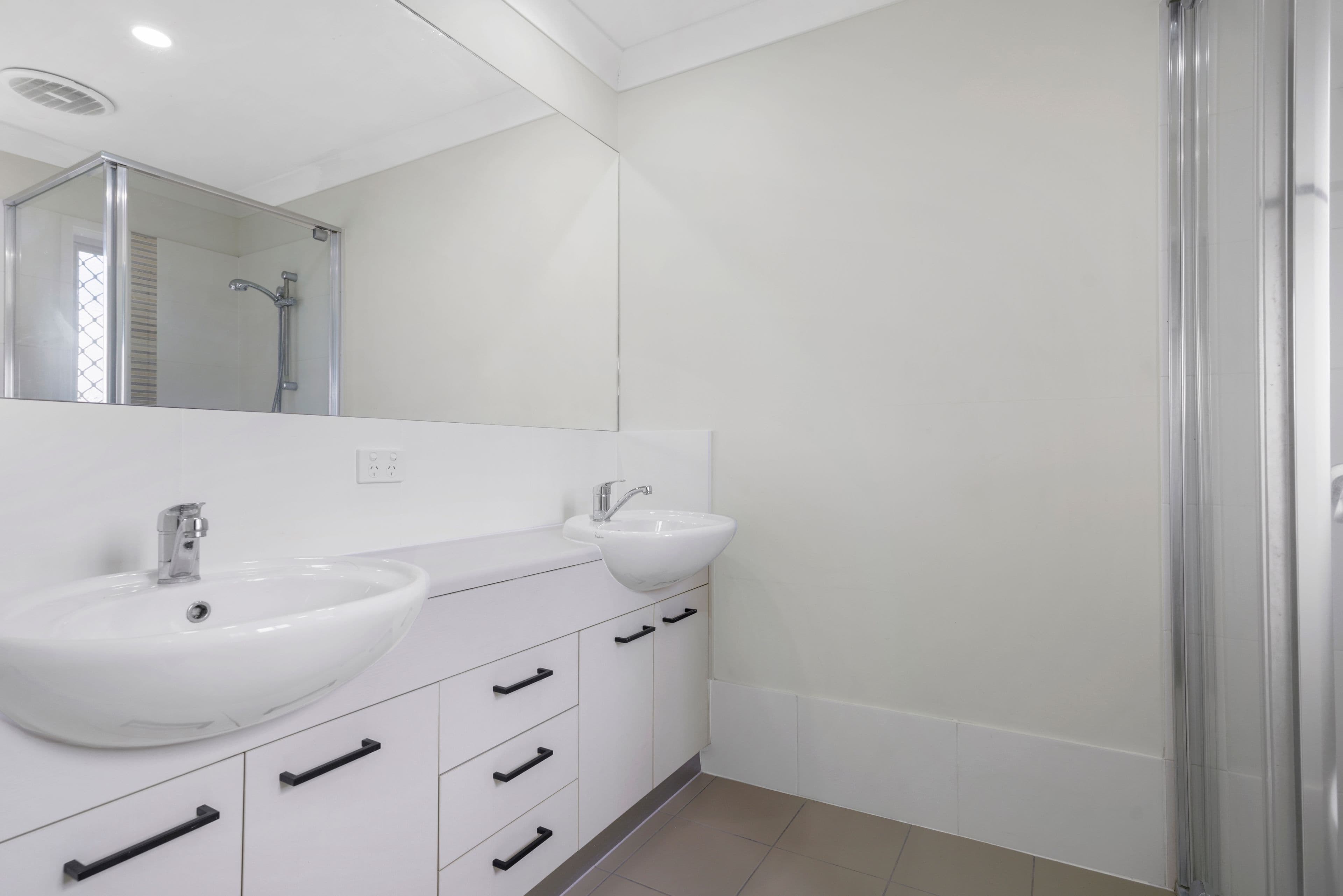 51 Cornforth Crescent, Kirkwood QLD 4680, Kirkwood - Thumbnail 7