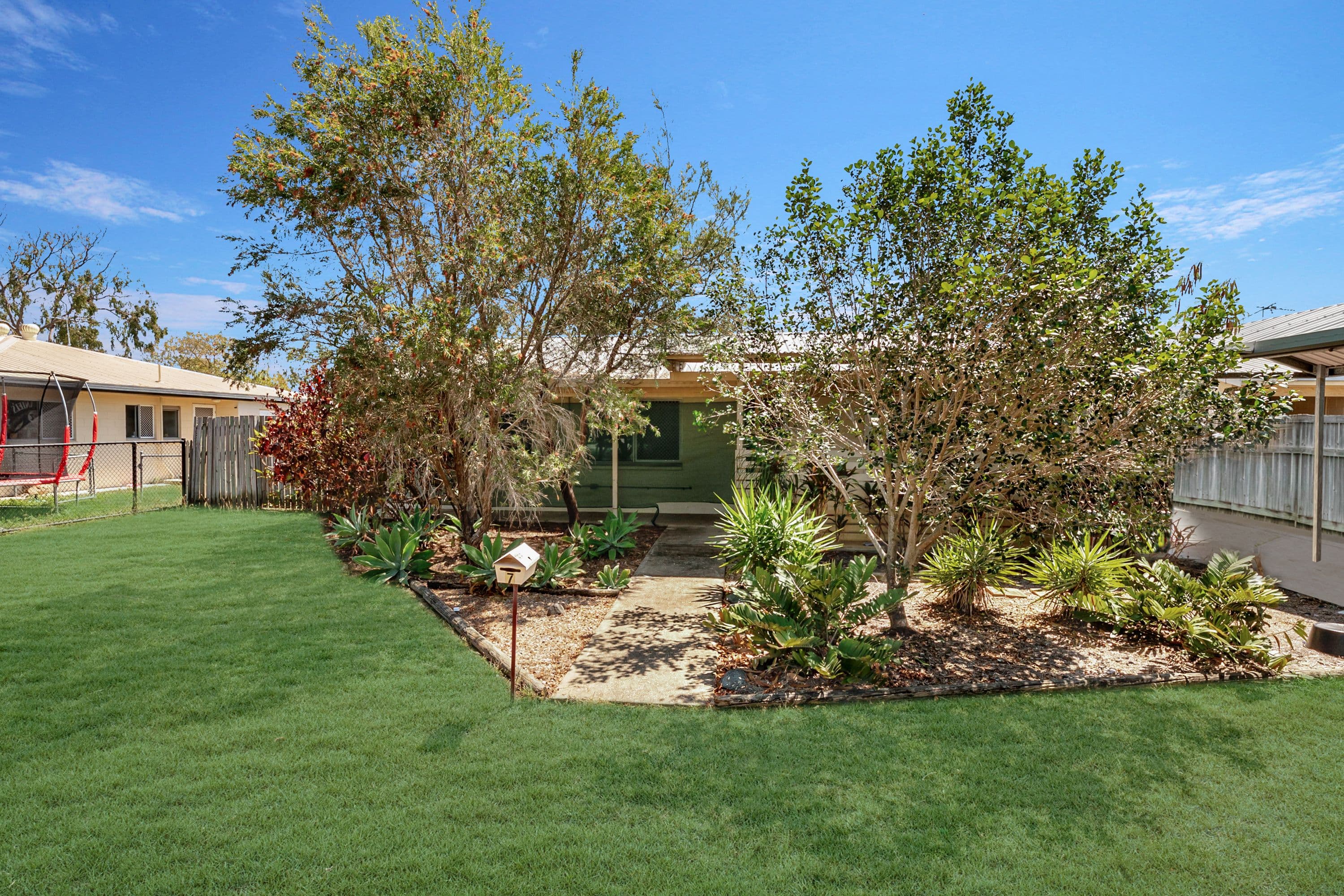 7 Melissa Court, Rasmussen QLD 4815, Rasmussen - Image 1