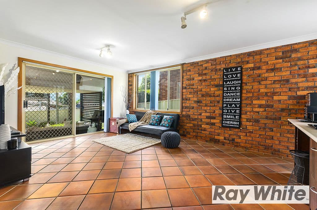 28 Lucas Drive, Horsley NSW 2530, Horsley - Thumbnail 2