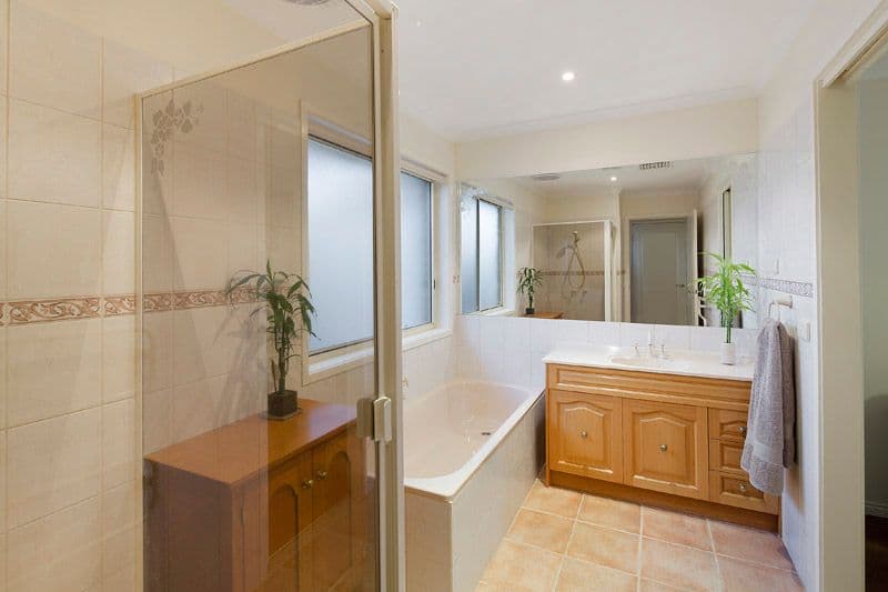 1 Moray Street, BENTLEIGH EAST VIC 3165, Bentleigh East - Thumbnail 8