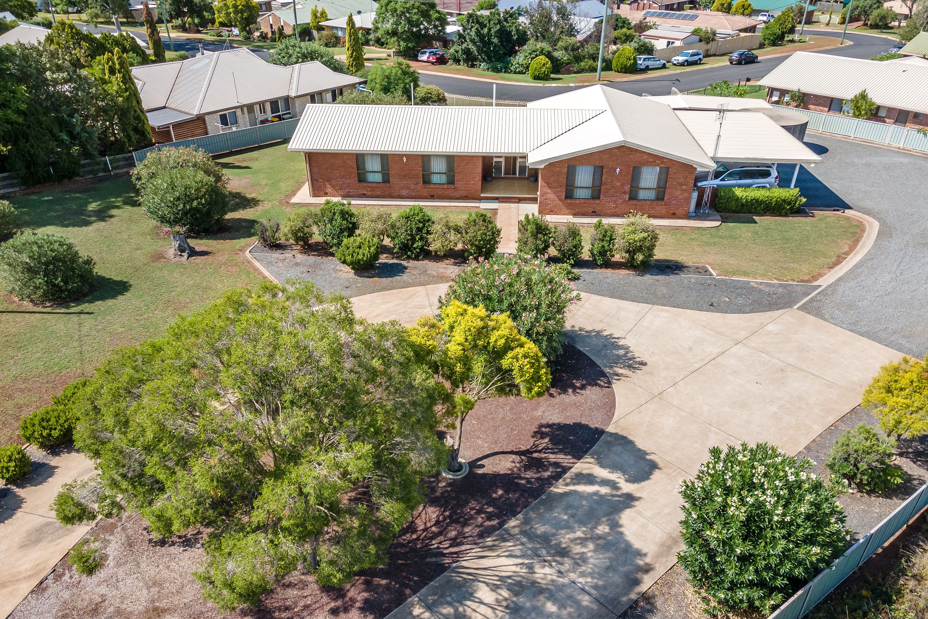 91 Toowoomba Road, Oakey QLD 4401, Oakey - Image 1