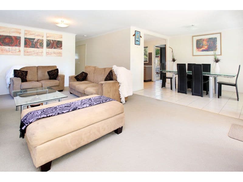 45 Holder Street, WISHART QLD 4122, Wishart - Thumbnail 2