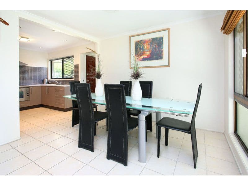 45 Holder Street, WISHART QLD 4122, Wishart - Thumbnail 5