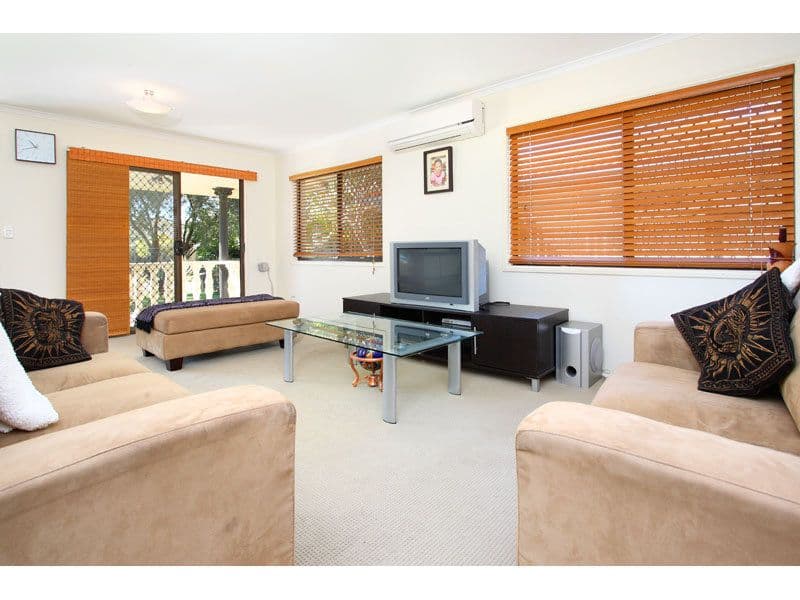 45 Holder Street, WISHART QLD 4122, Wishart - Thumbnail 6
