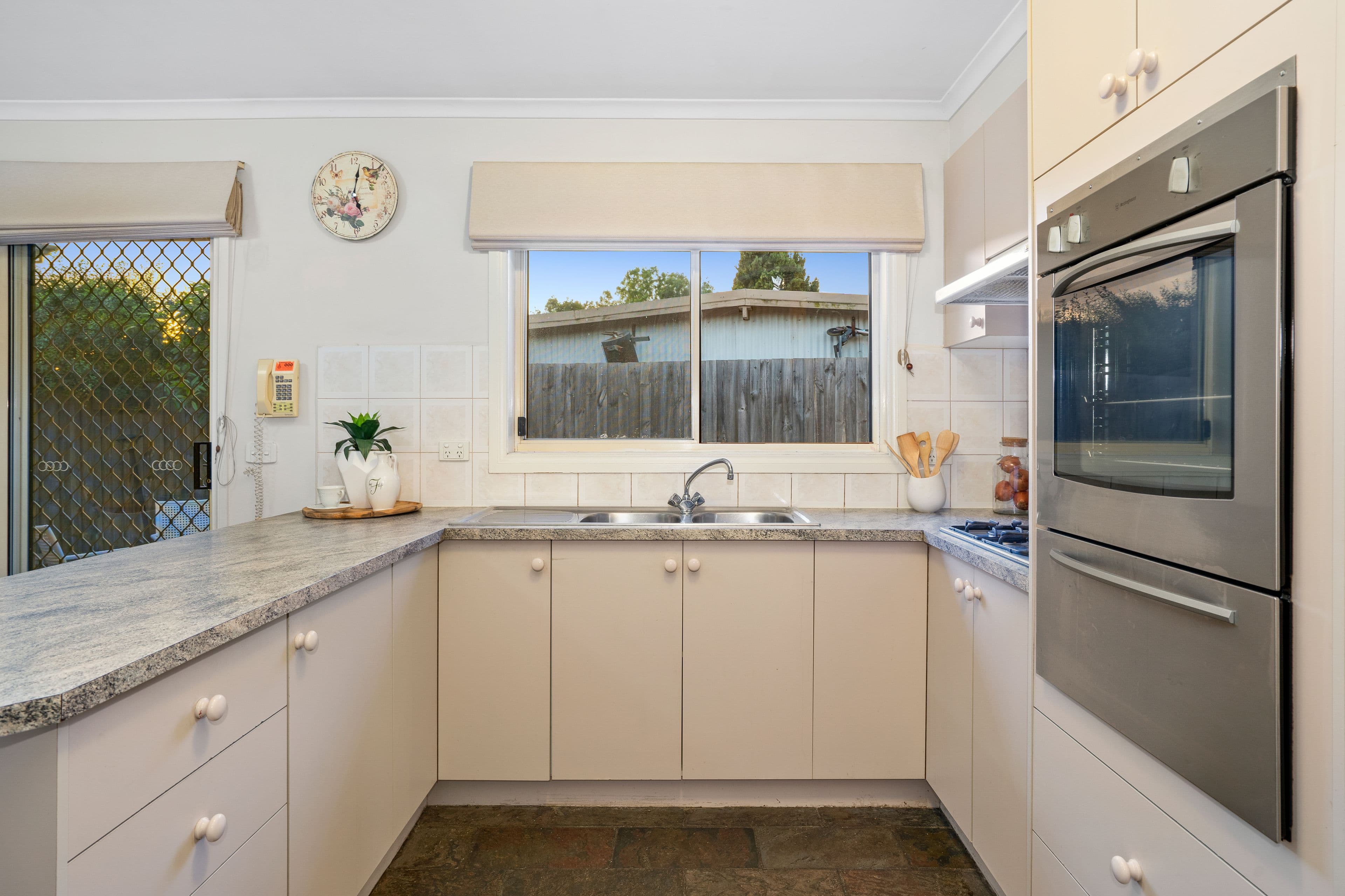 12-14 McGlynn Avenue, South Morang VIC 3752, South Morang - Thumbnail 2