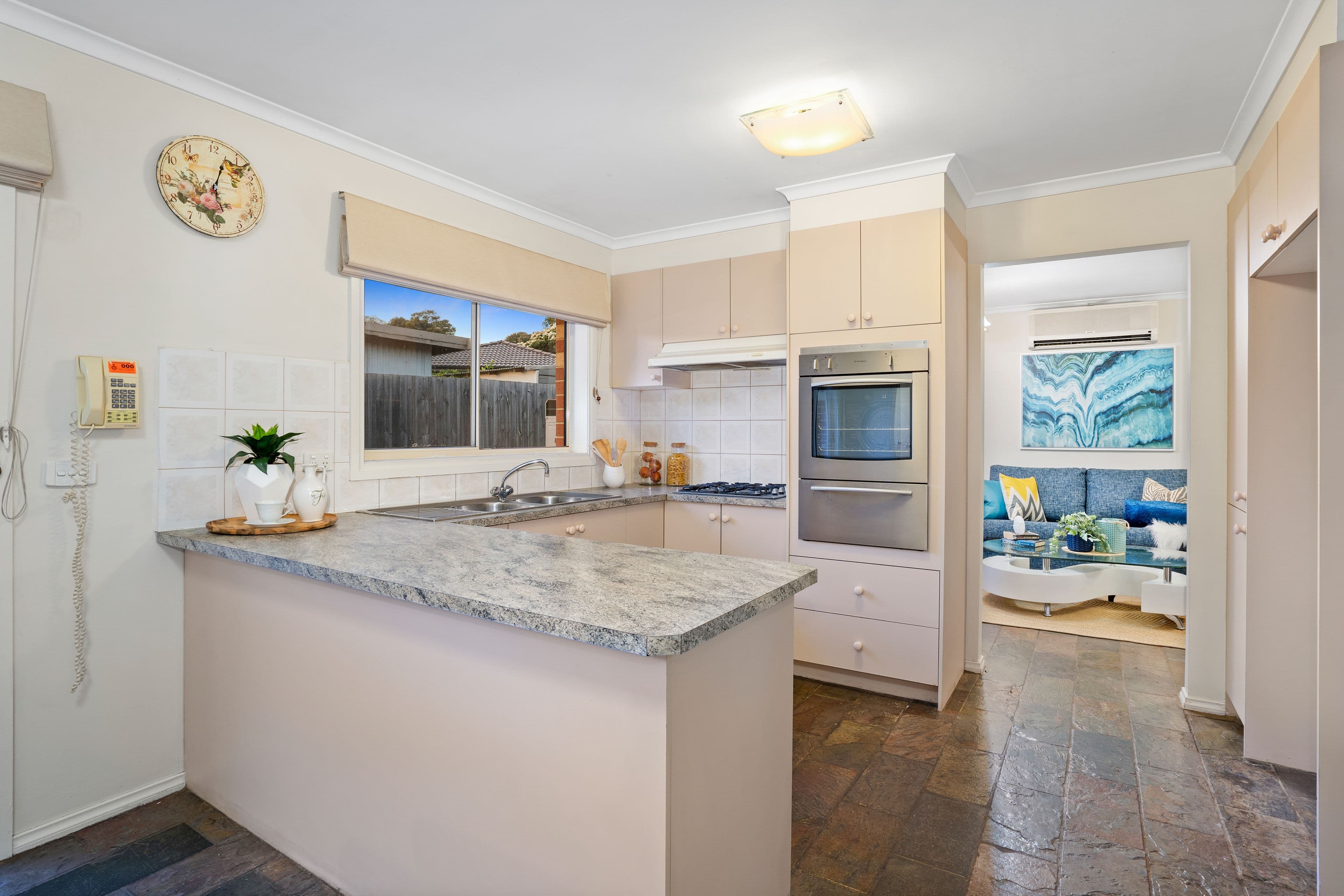 12-14 McGlynn Avenue, South Morang VIC 3752, South Morang - Thumbnail 3