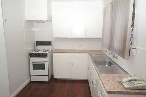 37 Roxwell Way, GIRRAWHEEN WA 6064, Girrawheen - Thumbnail 5