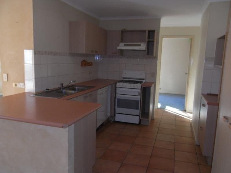 11 Bilby Place, Doolandella QLD 4077, Doolandella - Thumbnail 2
