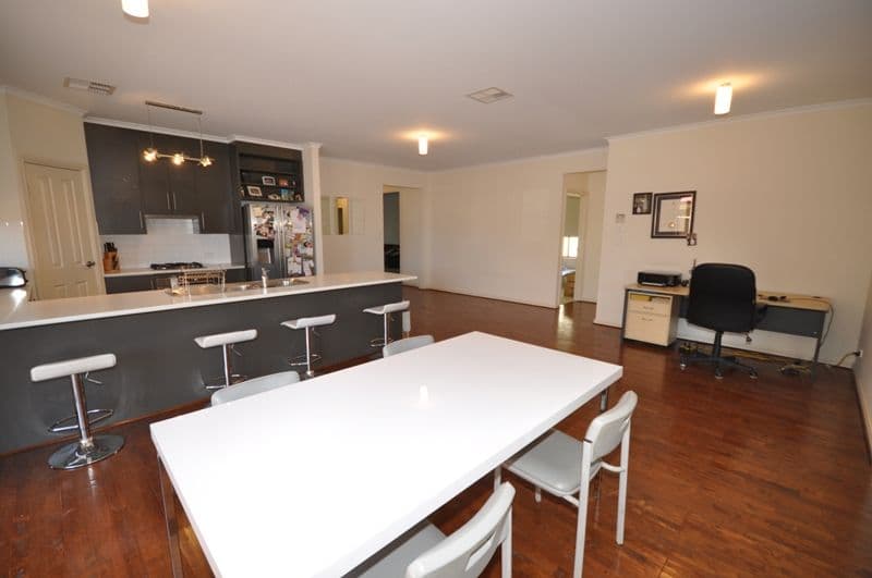 14 Strathmore Avenue, SMITHFIELD SA 5114, Smithfield - Thumbnail 7