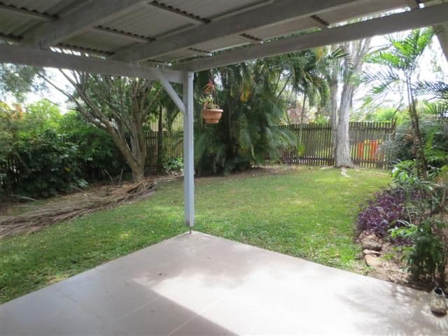 16 Blackbird Street, BENTLEY PARK QLD 4869, Bentley Park - Thumbnail 6