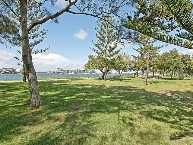 105 The Sovereign Mile, SOVEREIGN ISLANDS QLD 4216, Sovereign Islands - Thumbnail 6