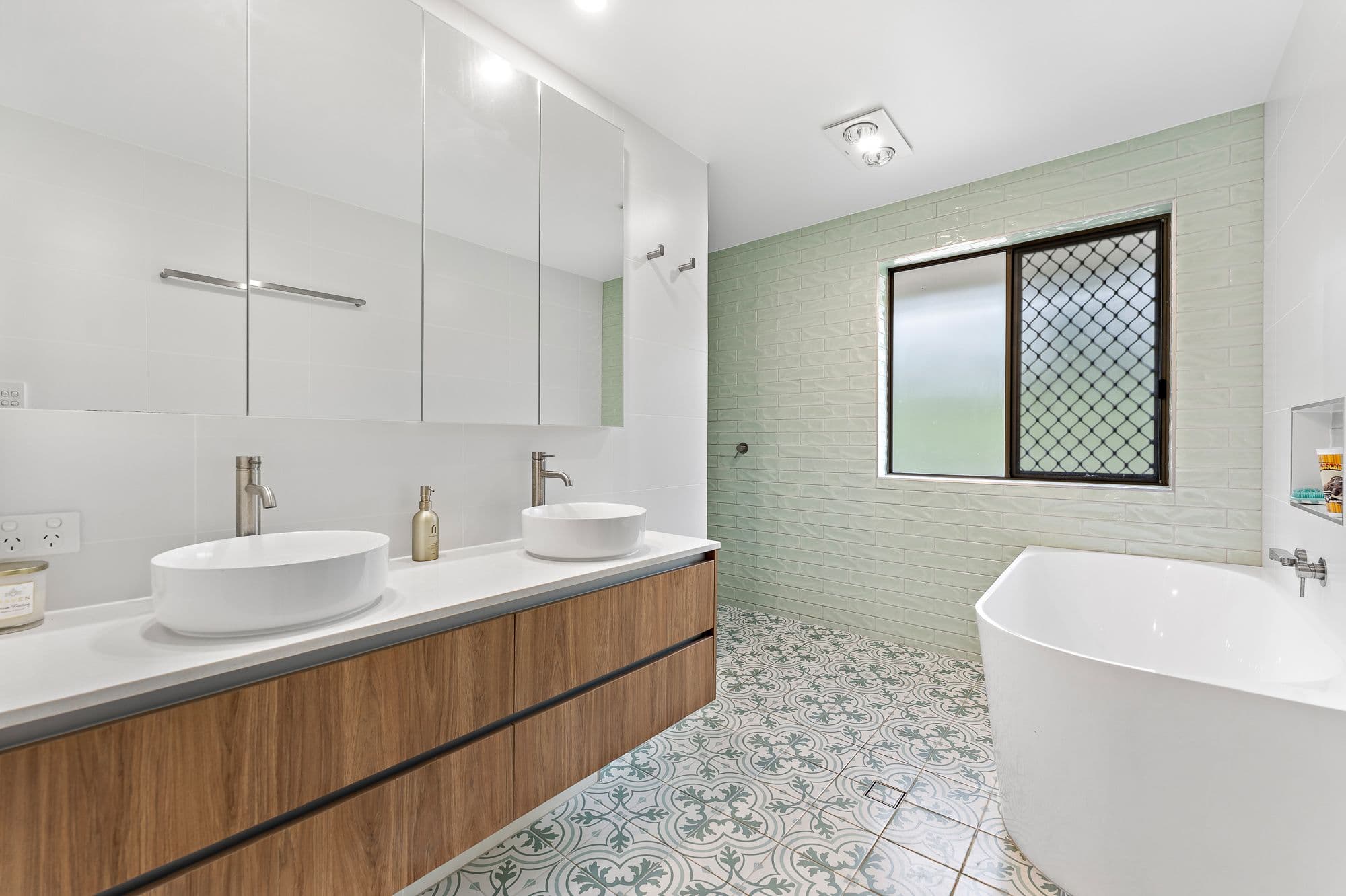 14-16 KAMARGA Court, Greenbank QLD 4124, Greenbank - Thumbnail 4