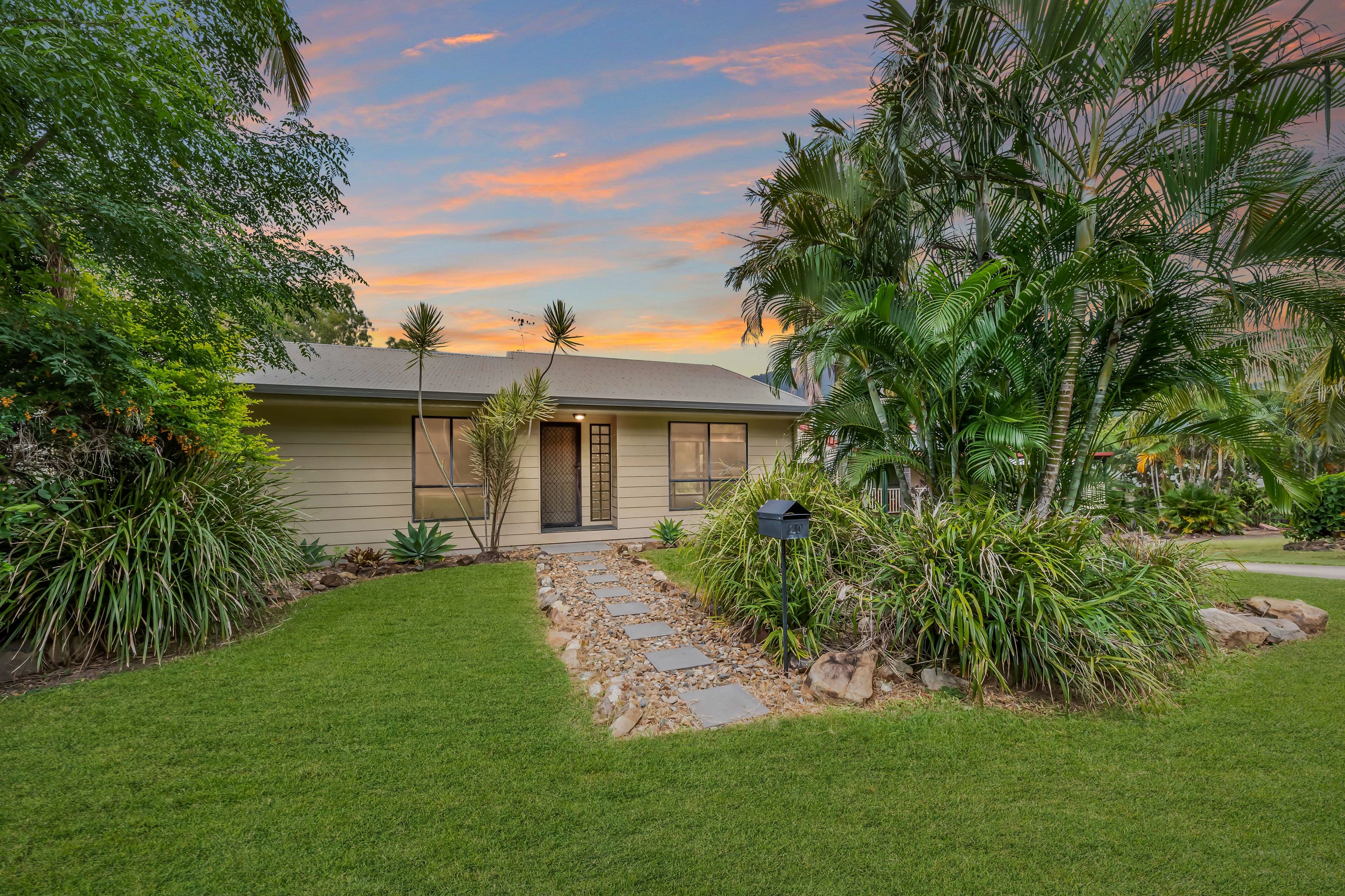20 Sandpiper Crescent, Jubilee Pocket QLD 4802, Jubilee Pocket - Thumbnail 2