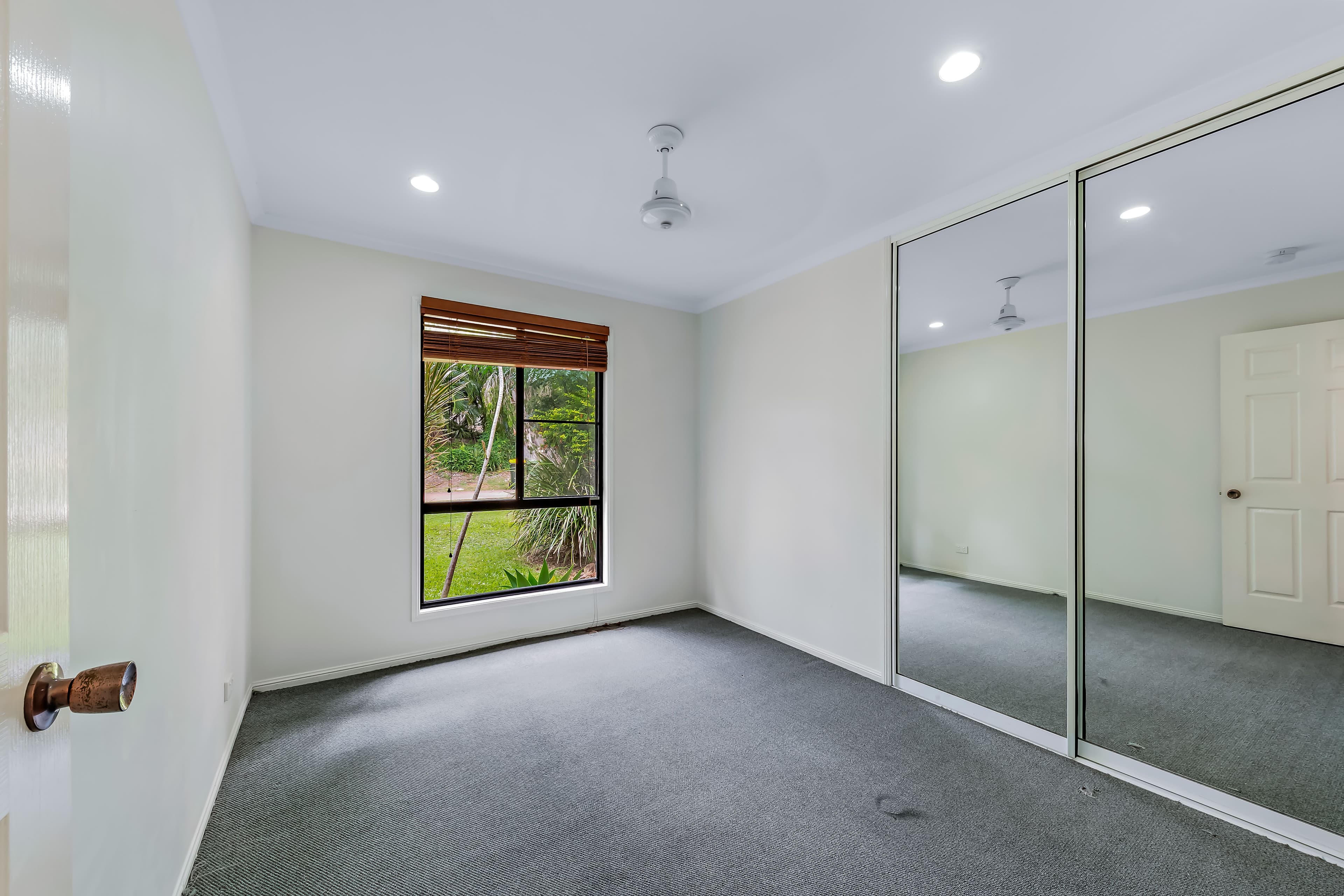 20 Sandpiper Crescent, Jubilee Pocket QLD 4802, Jubilee Pocket - Thumbnail 6