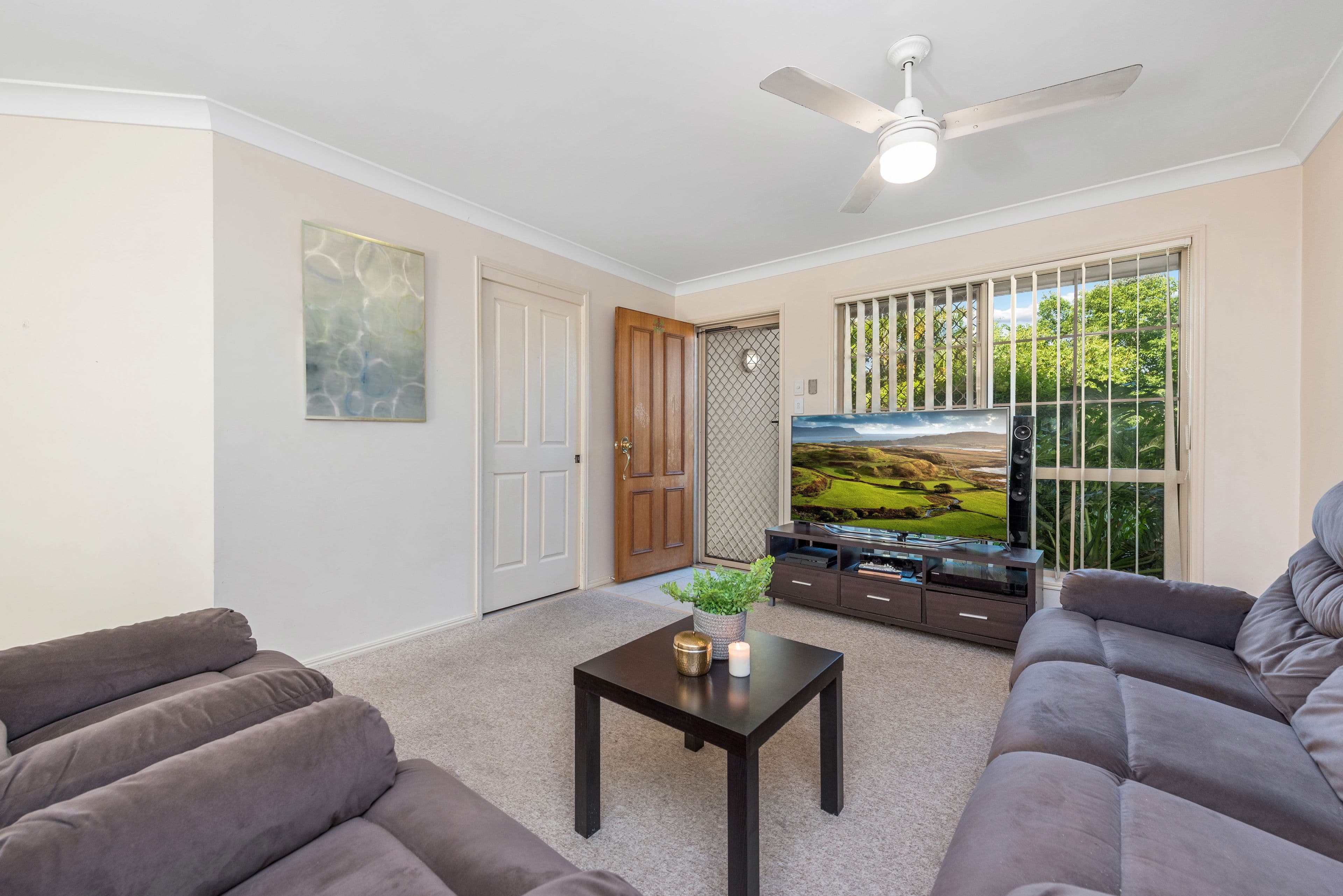 150 Meadowlands Road, Carina QLD 4152, Carina - Thumbnail 2