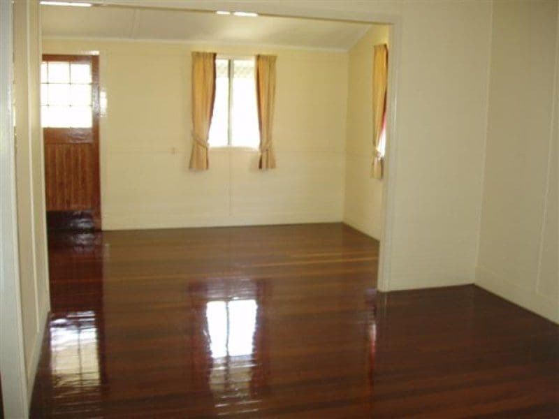 164 Oaka Street, SOUTH GLADSTONE QLD 4680, South Gladstone - Thumbnail 4