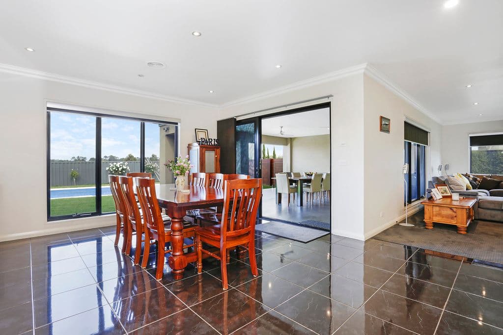 17 Kenny Street, Hamilton VIC 3300, Hamilton - Thumbnail 3