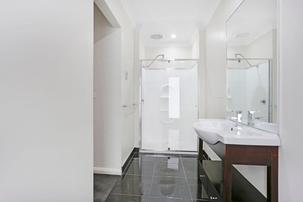17 Kenny Street, Hamilton VIC 3300, Hamilton - Thumbnail 8