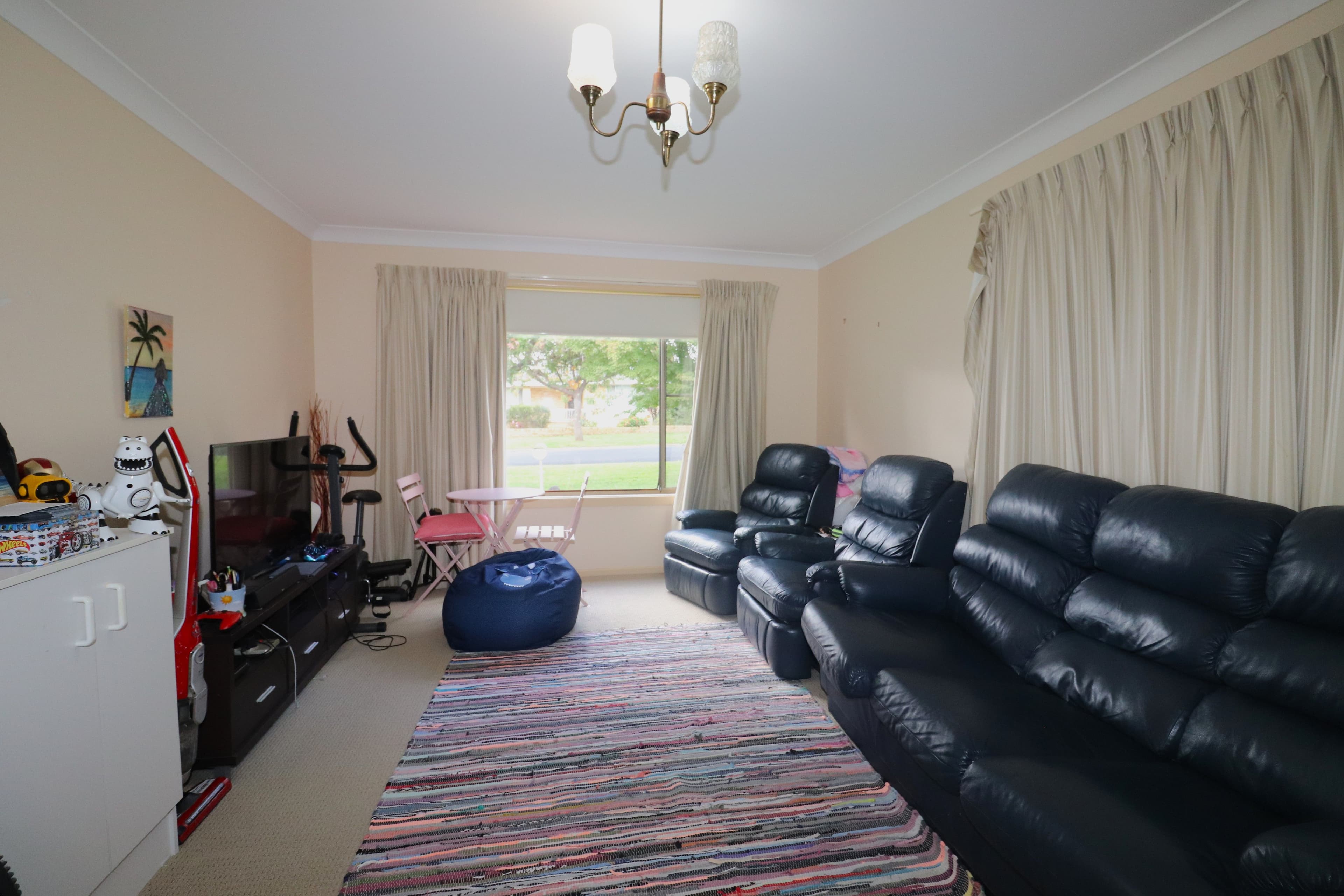 9 Lindsay Avenue, Glen Innes NSW 2370, Glen Innes - Thumbnail 2