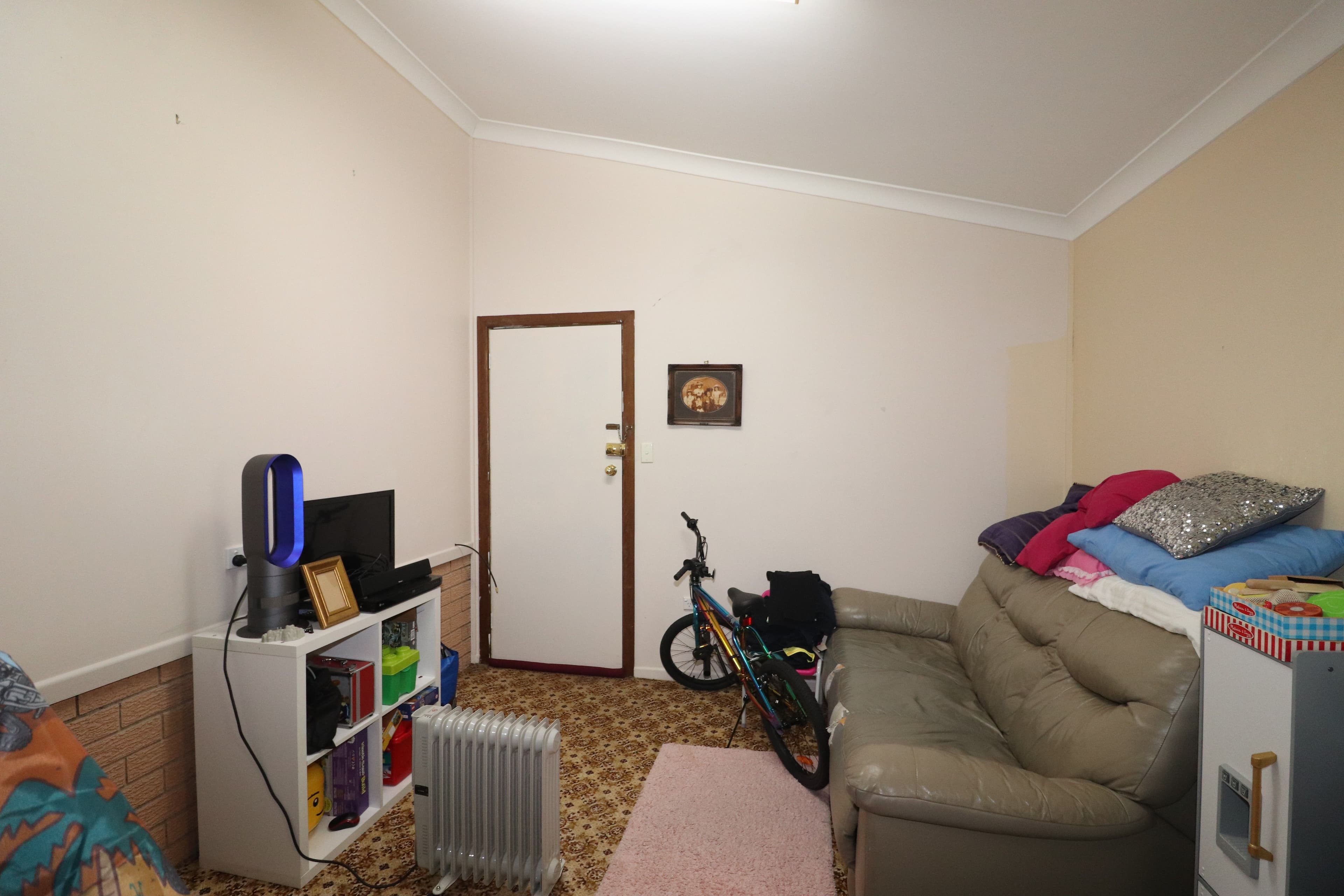 9 Lindsay Avenue, Glen Innes NSW 2370, Glen Innes - Thumbnail 7