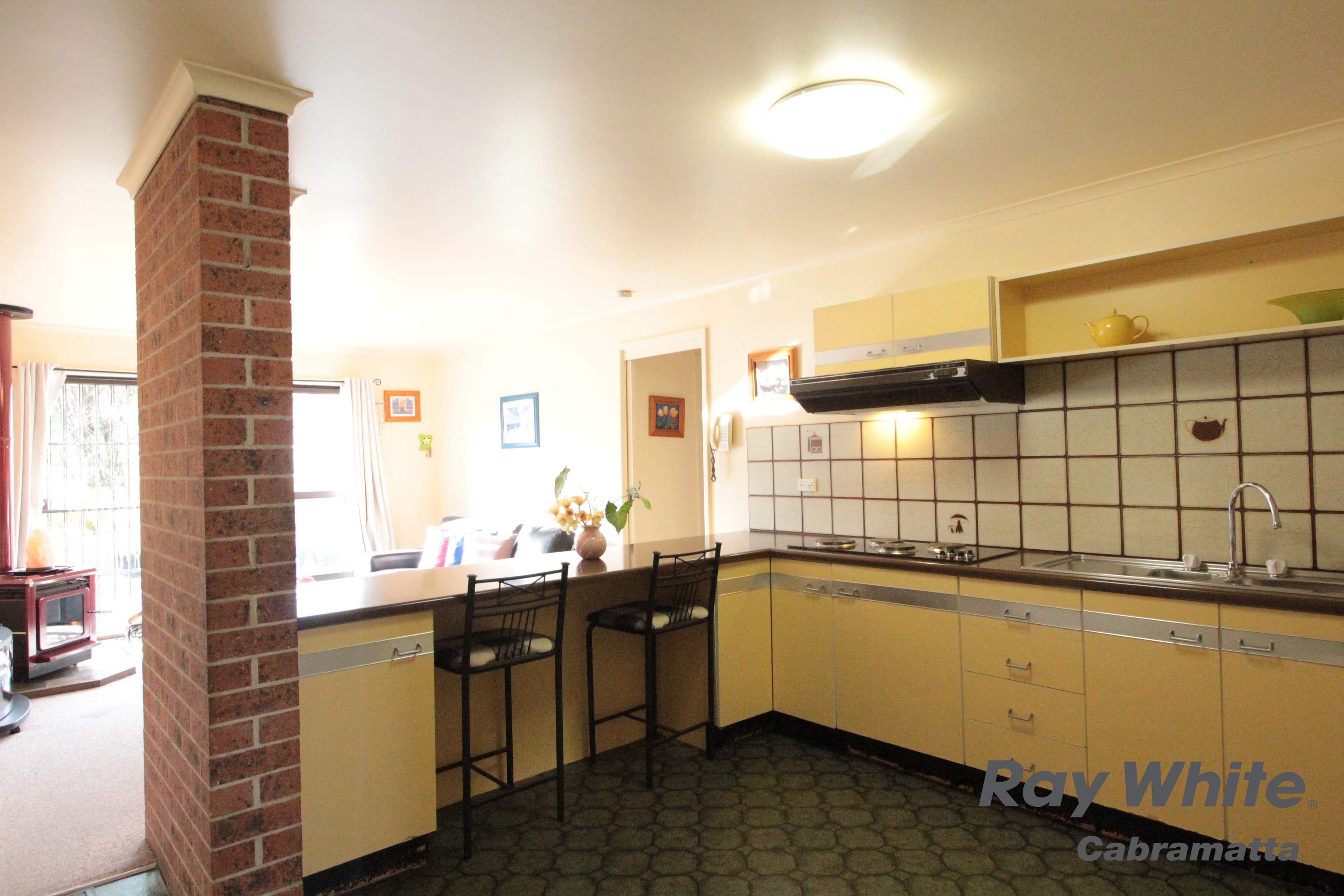 2 Ryde Place, St Johns Park - Thumbnail 4