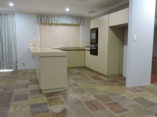 19 Maranon Crescent, BEECHBORO WA 6063, Beechboro - Thumbnail 3