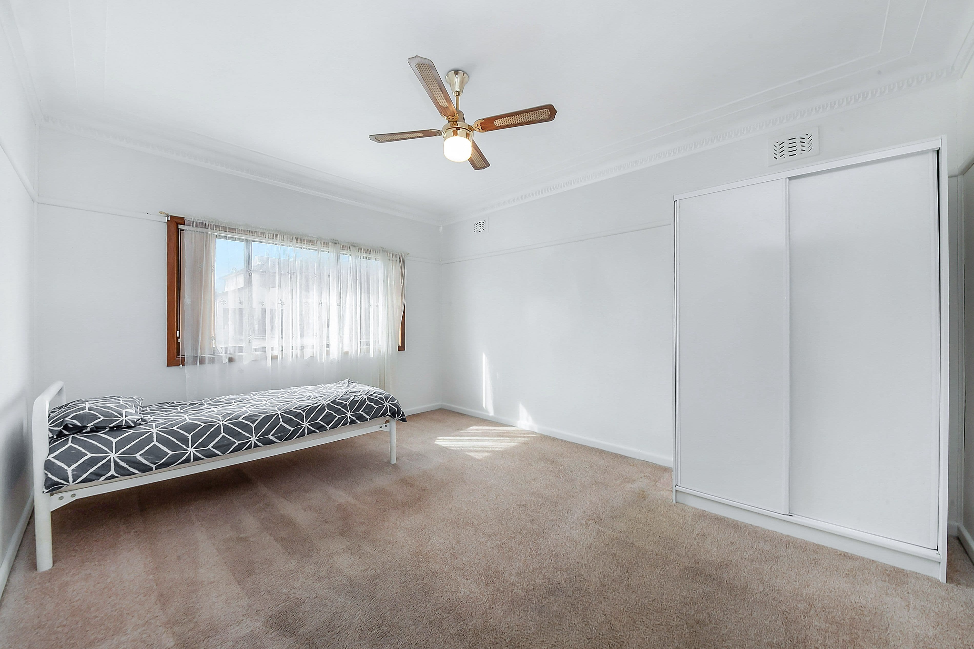 24 Salvia Avenue, Bankstown - Thumbnail 4