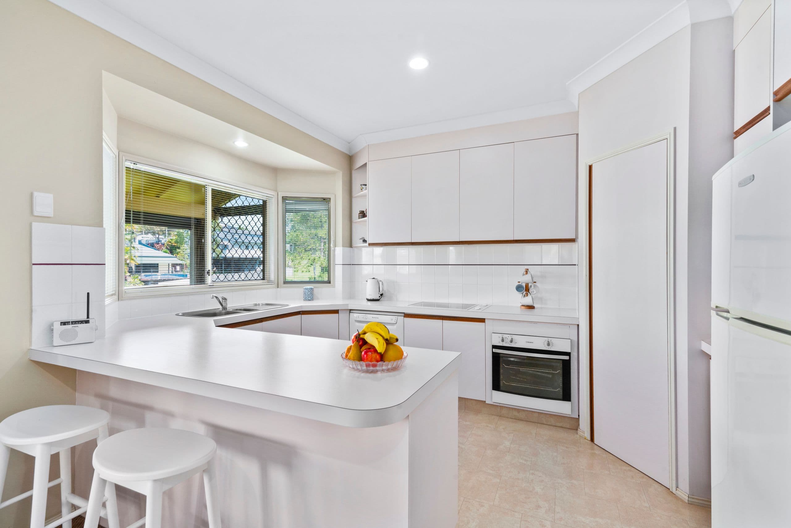 37 Nollamara Drive, Elanora QLD 4221, Elanora - Thumbnail 6
