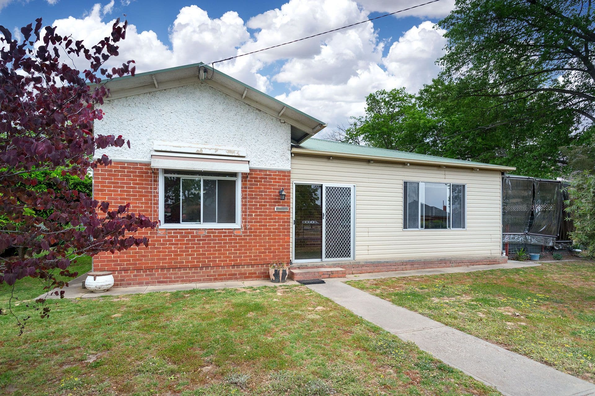 853 Frauenfelder Street, North Albury - Image 1