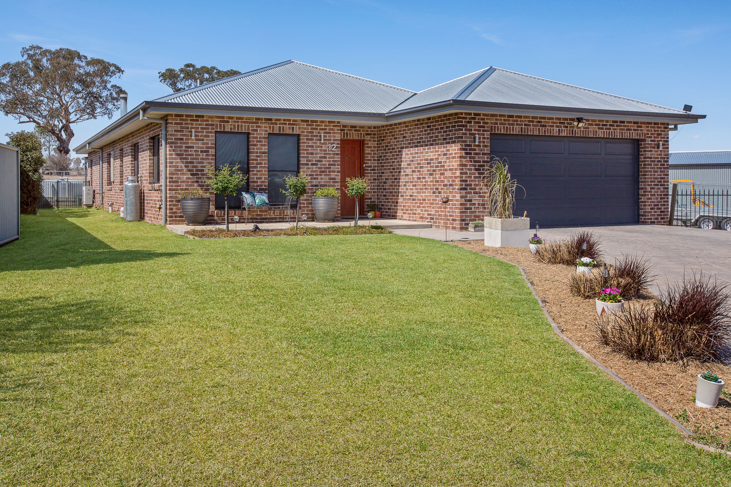 12 Karenvar Avenue, Tamworth NSW 2340, Tamworth - Image 1