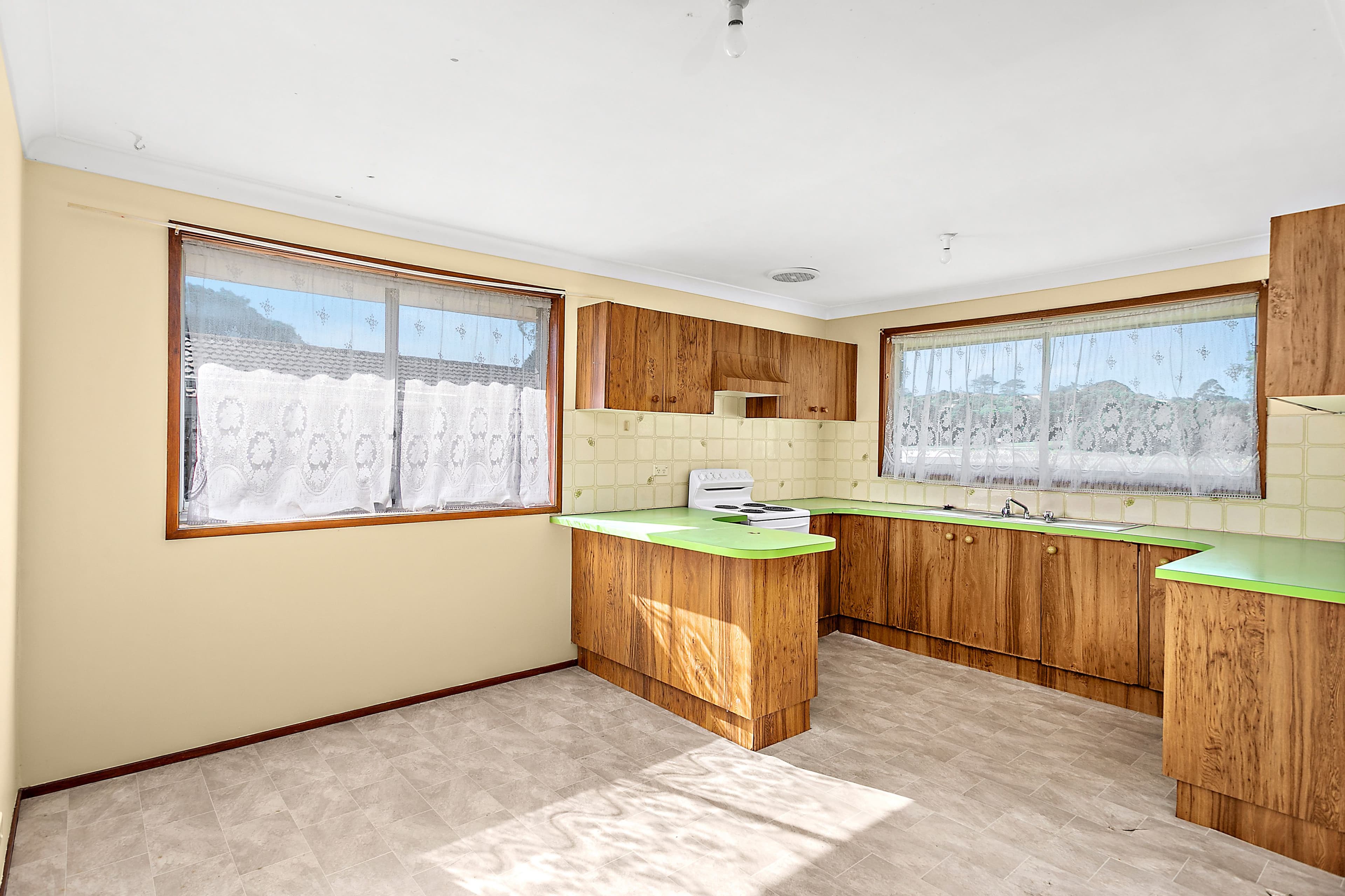 25 Ocean Beach Drive, Shellharbour - Thumbnail 3