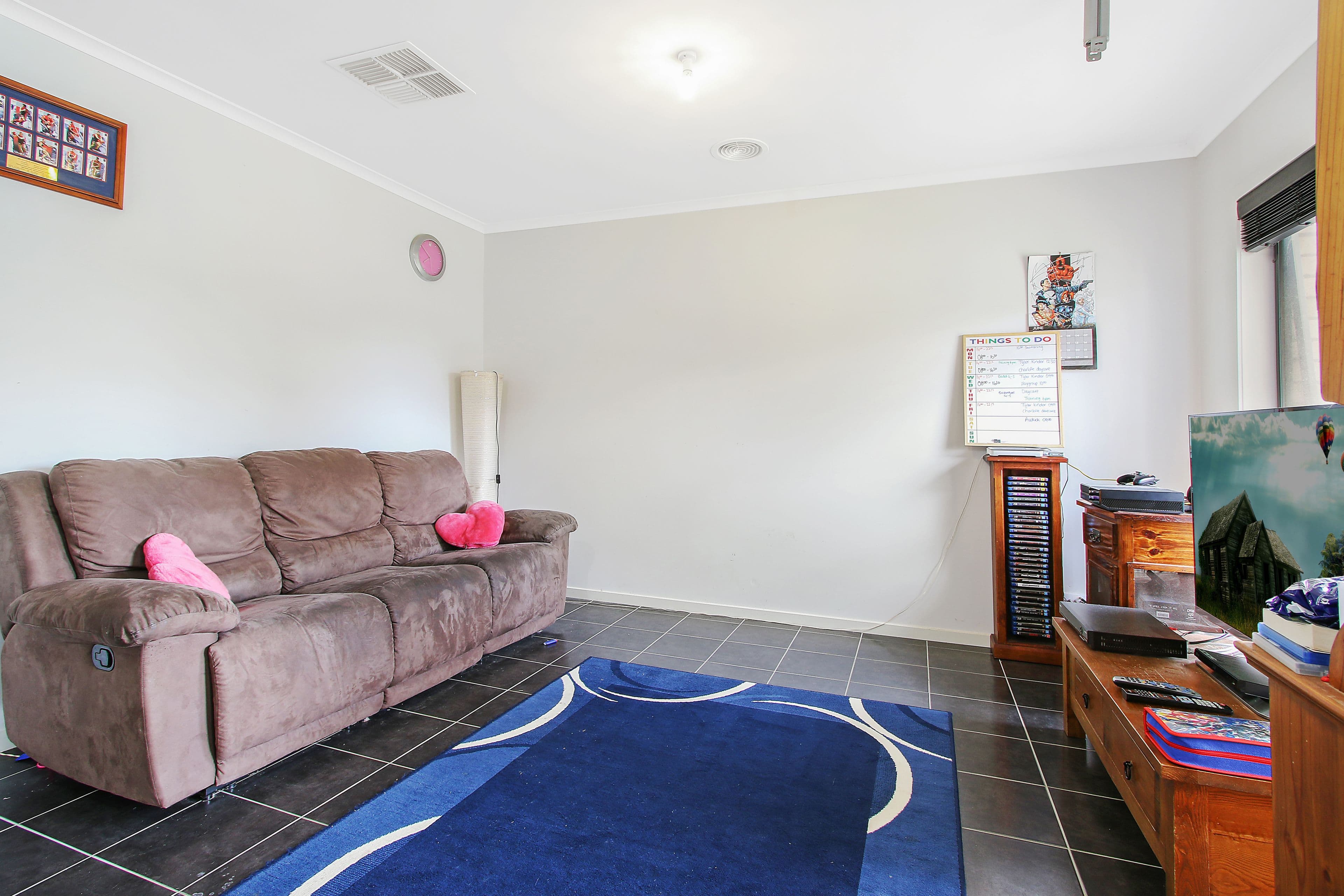 16 Amber Avenue, Benalla VIC 3672, Benalla - Thumbnail 3